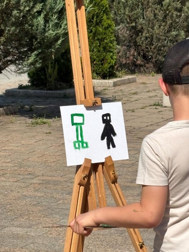 50615-Közönséges festés Szácson, 2025. június 15.