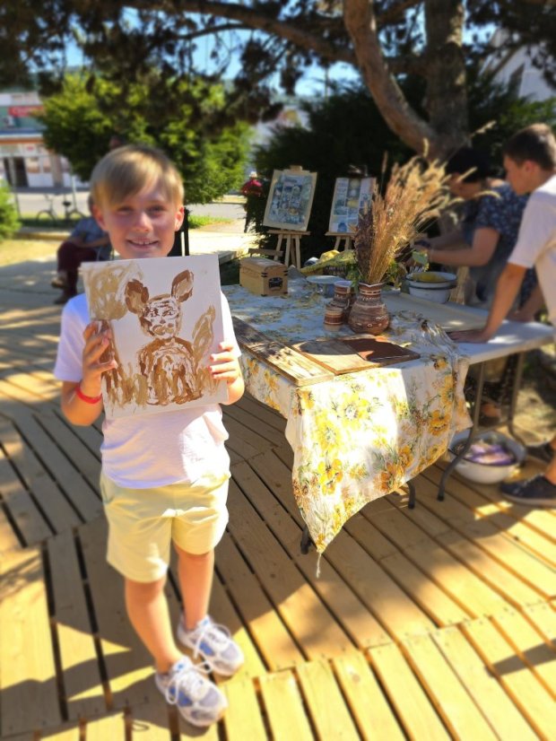 50703-Műhely Művészeti Park Revúca, Agyagozunk, 2025.07.03.