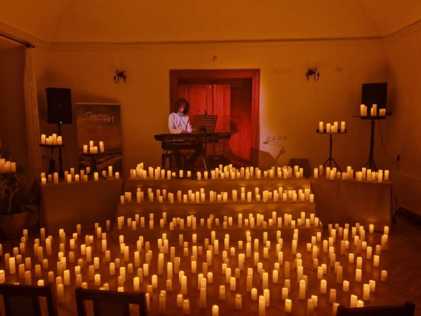 50316-Koncert w blasku świec, Król, 16.3.2025