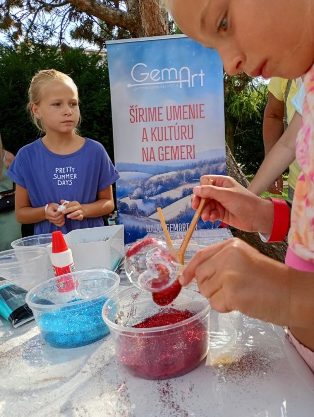 50724-ART PARK, üvegfestés, Revúca, 2025.07.24.