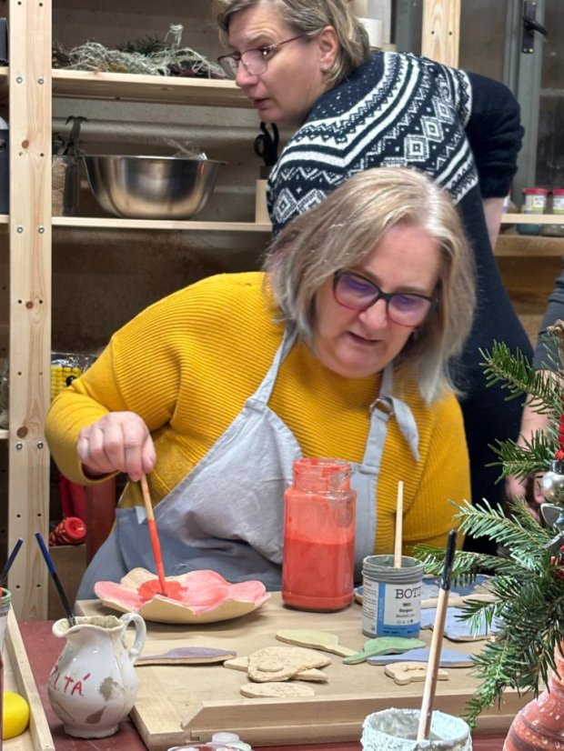 51122-Keramischer Workshop für Erwachsene - Eingeschlossene Pigmente, GemCraft Schild