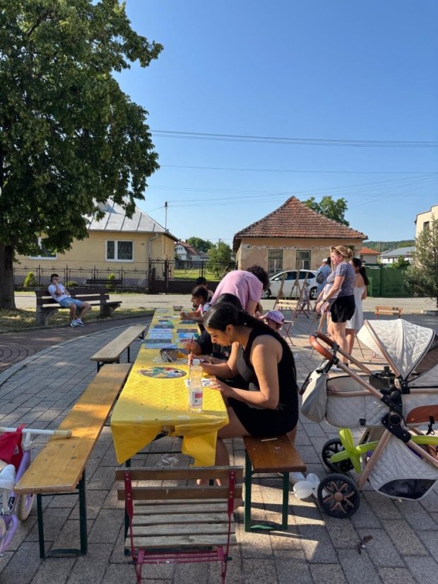 50615-Közönséges festés Szácson, 2025. június 15.